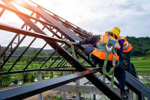 Best Local Roofing Companies  in Montrose Ghent, OH